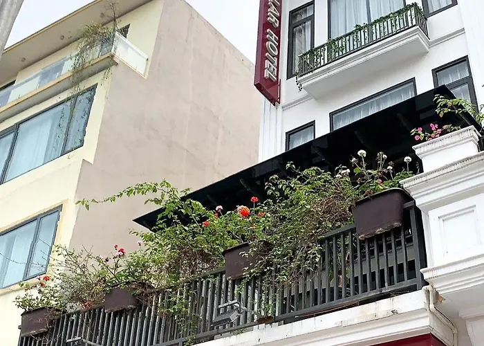 Solar 3* Hạ Long