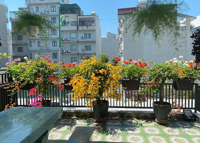 Solar Khách sạn 3*